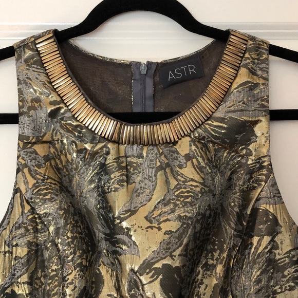 Silver and Gold Dress - Picture 1 of 3